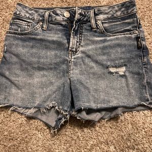 Silvers ‘Avery’ short.